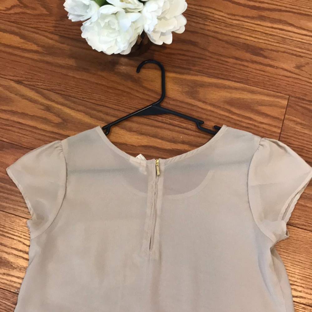 Short sleeve - Picture 2 of 2